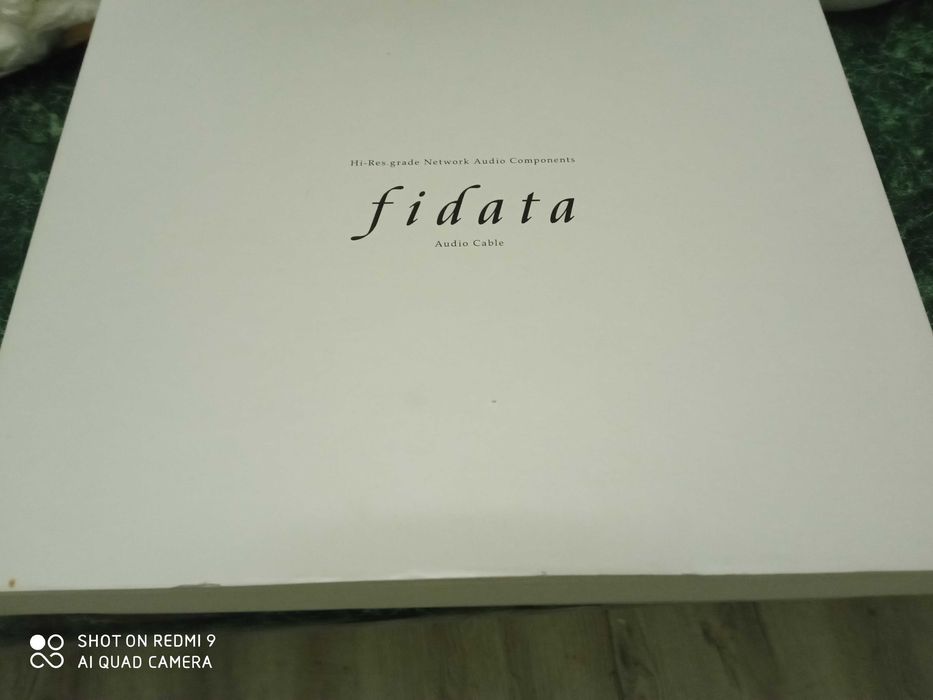 Chord Hugo 2 + kabel USB klasy hi-end Fidata HFU2 1m