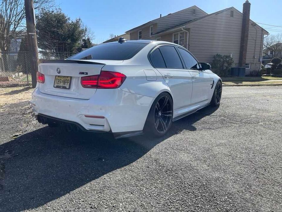 2018    BMW   M3