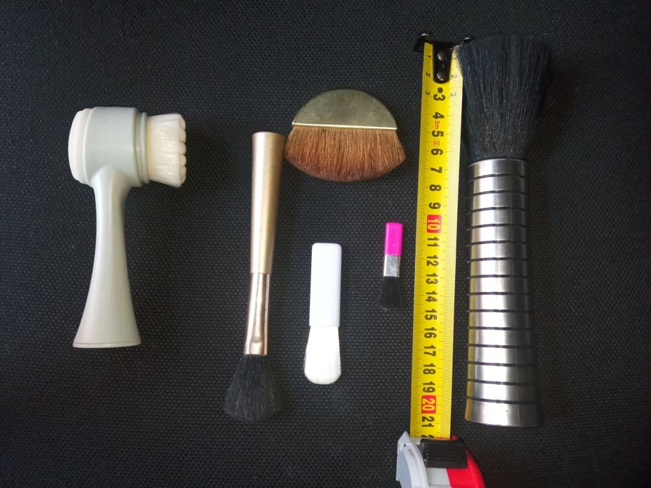 Набор кистей для макияжа, пудры, теней. Щётка для умывания лица