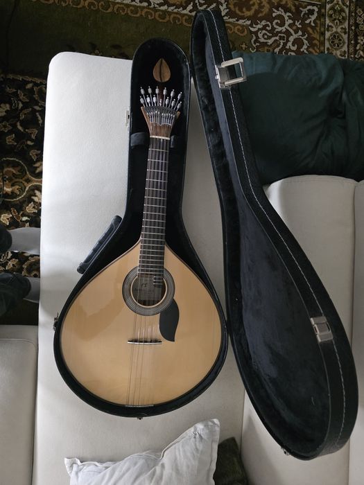 Guitarra Portuguesa Coimbra meio-luxo