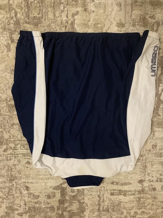 вітровка umbro