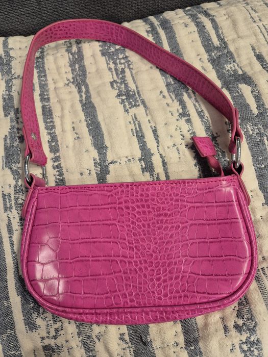 Сумочка asos рожева малинова