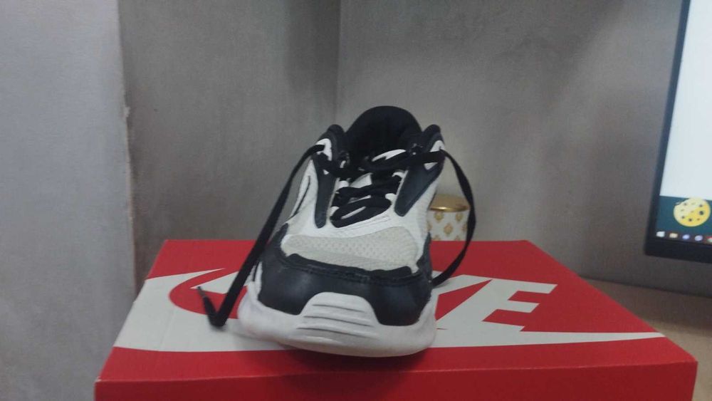 Кросівки NIKE AIR MAX BOLT BLACK (40 розмір)