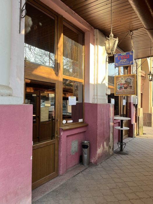 Продам кафе-бар Центр Берегово