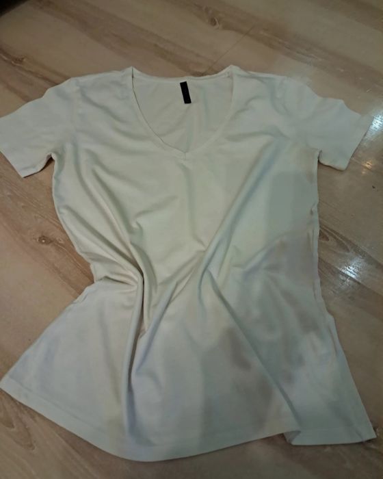 T-shirt sinsay biały
