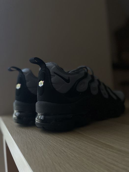 Nike vapormax plus cool grey