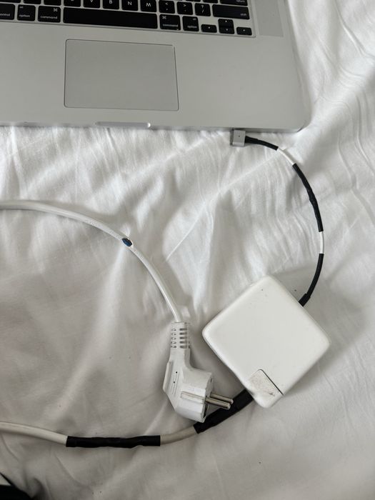 Apple MacBook Pro Retina 15” A1398 (EMC 2674) – Mid 2014