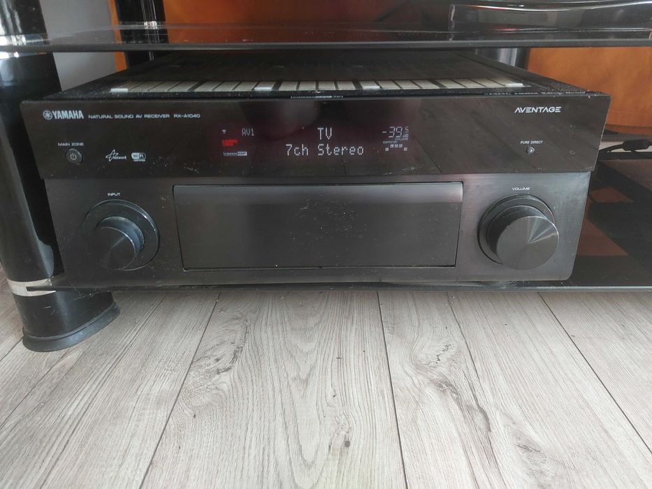 Amplituner Yamaha RX-A1040 7.2 Aventage 7 x 170W AirPlay 2 strefy 10 x HDMI 4K WiFi stan bdb bez FM okazja!