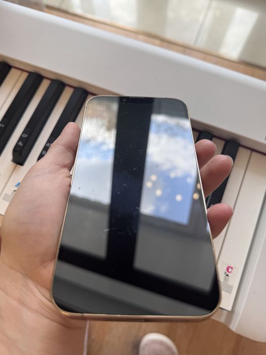 Продам Apple iPhone 13 Pro Max Gold 128Gb