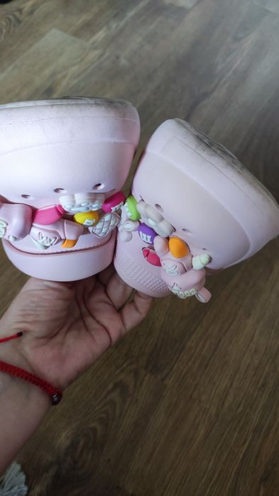 Крокси для дівчинки