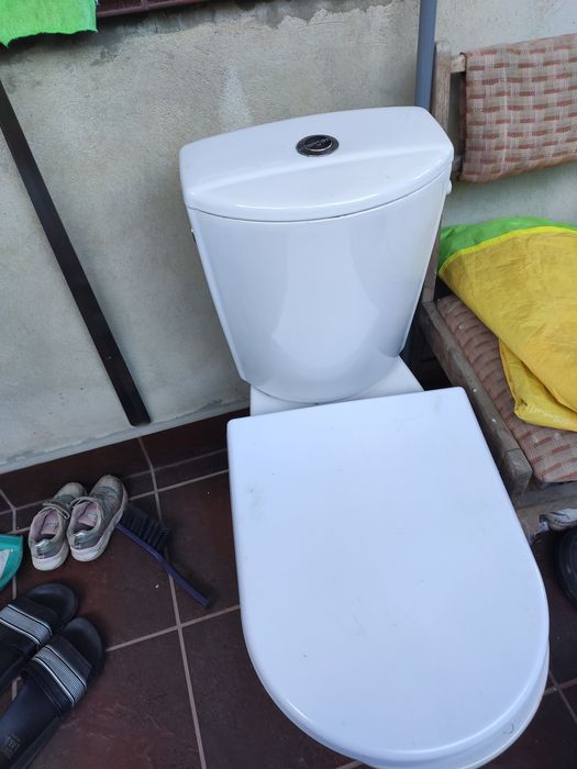 Kompakt WC  wraz ze spluczka