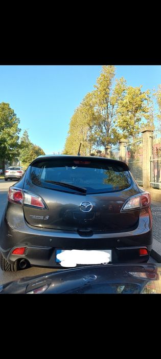 Mazda 3 | estimated64285492361219128
