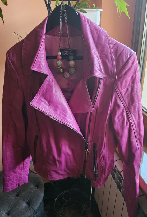 Шкіряна куртка-косуха жіноча