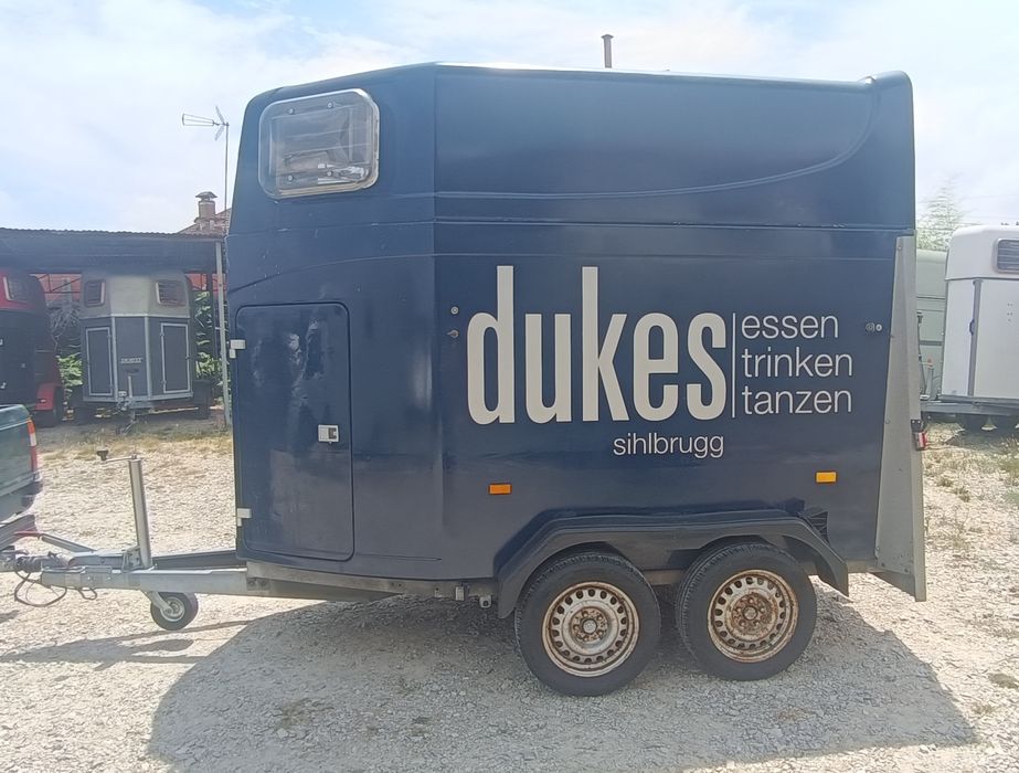 Atrelado Reboque Roulote cavalos