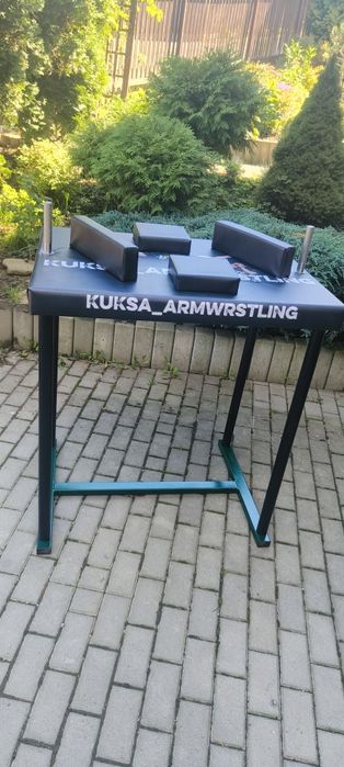 Stół do Armwrestlingu / (Stały) Siłowanie na reke / Armwrestling
