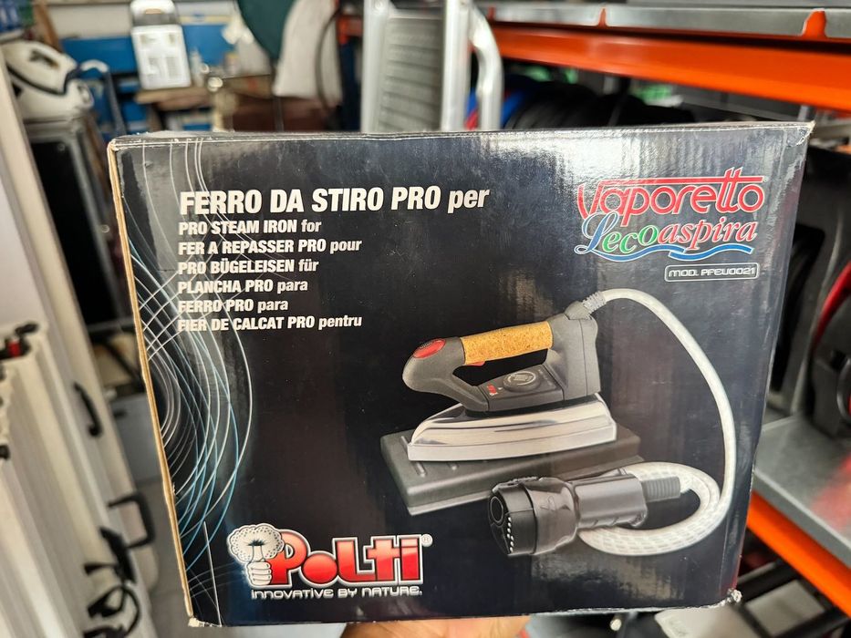 Aspirador filtro de água c/ acessórios e possibilidade de acoplar um ferro de vapor