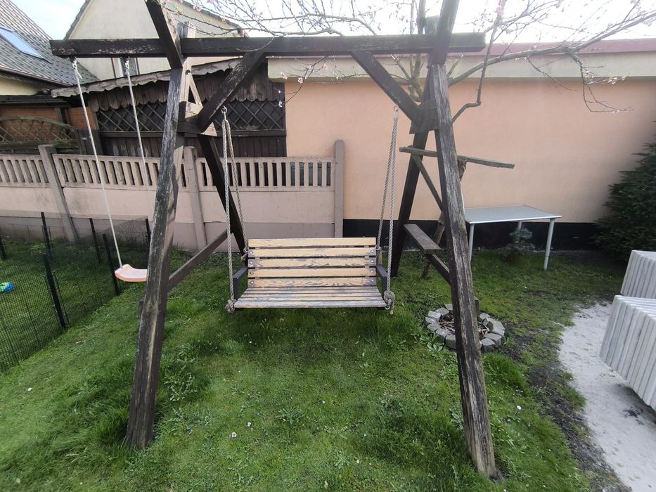 Huśtawka ogrodowa