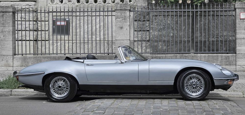 Jaguar E-Type V12 Cabriolet