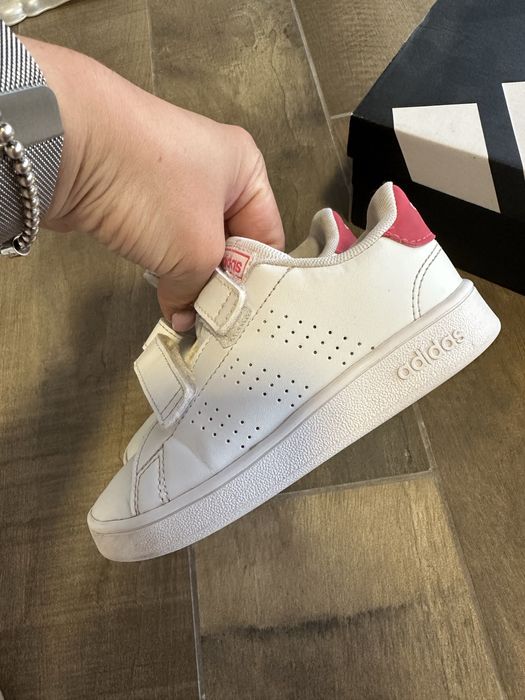 Кросівки adidas 27 розмір