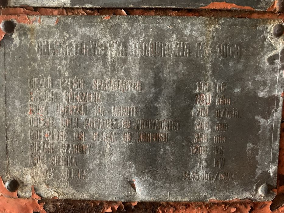 Młot kowalski pneumatyczny MS-100B