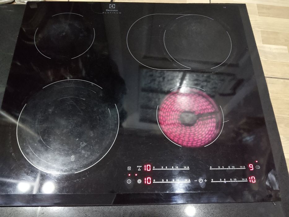 Продам варочную поверхность