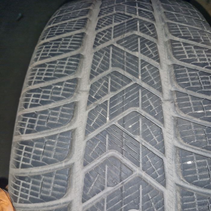 Opony  pirelli 255 45 20