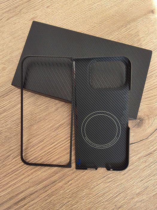 Etui Pixel 9 Pro Fold Aramidowe Bardzo Cienke Podobne do Pitaka, Thinborne Przód i Tył