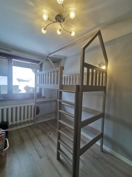 Pojedyncze łóżko piętrowe