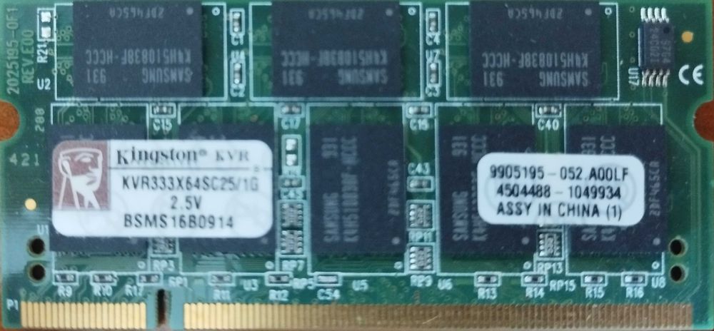 stick memória Kingston KVR333X64SC25/1GB