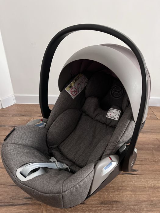 Автолюлька Cybex, автокрісло Сайбекс