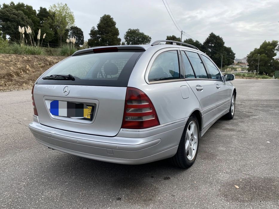 Mercedes Benz c220 CDI  w203 143cvs foto 3