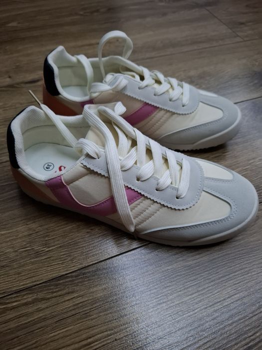 Adidasy nowe rozmiar 39