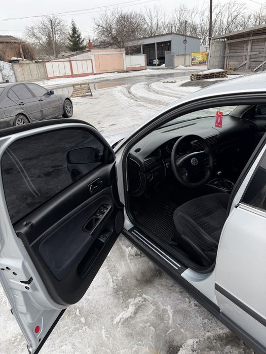 авто фольцваген пасат б5+ 1.6 бензин 2003р