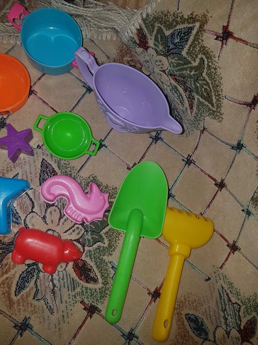 Игрушки для песочницы