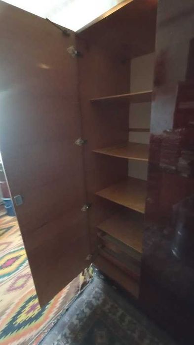 Шкаф плательный трёхдверный ( шафа для одягу) 2 штуки