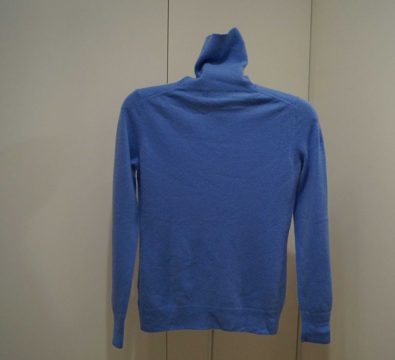 sweter golf damski  kaszmir niebieski S,M + gratis