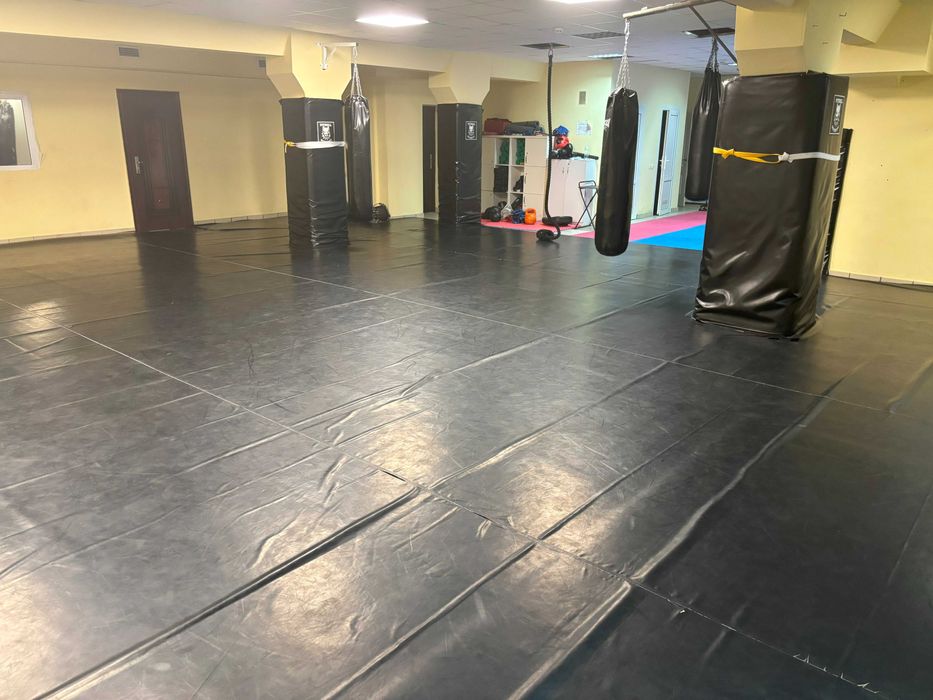 Оренда спортивного залу для єдиноборств. Печерськ. Метро.
