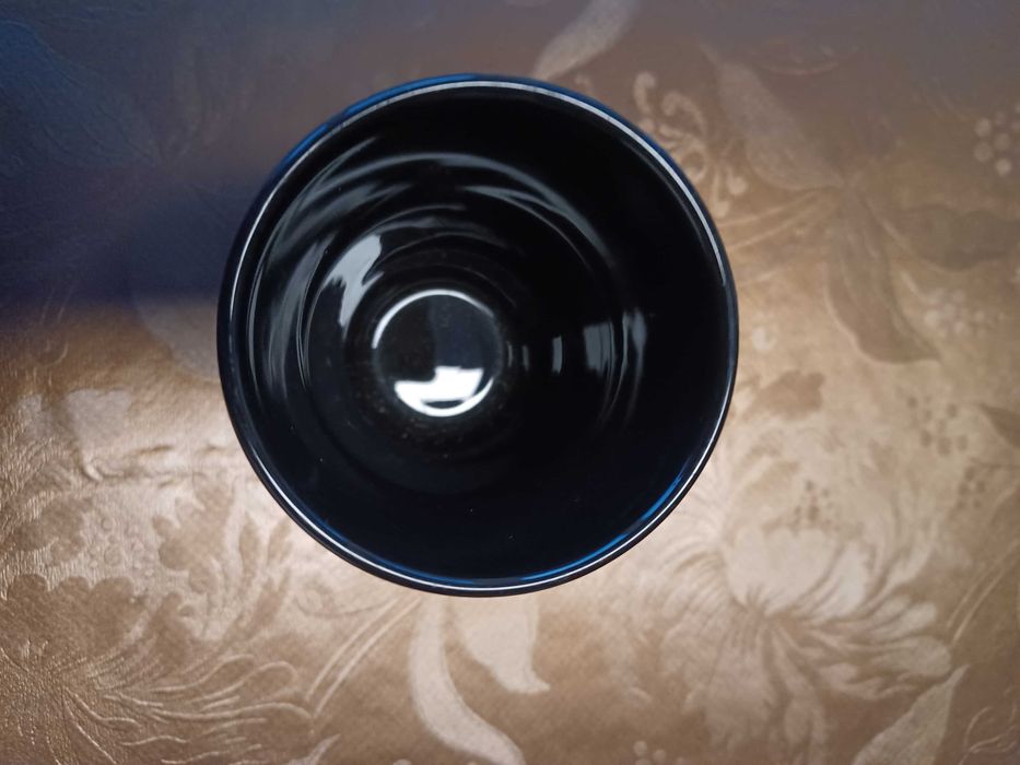 Chávenas de café e pires vários da NESPRESSO