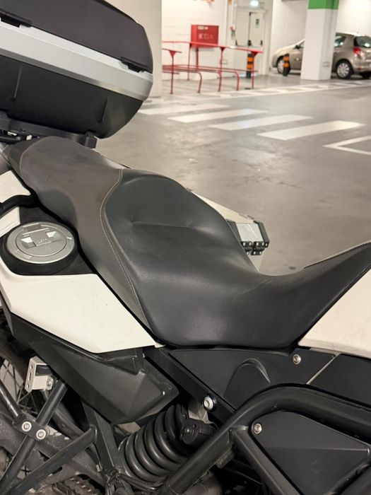 BMW F800GS - Muitos Extras