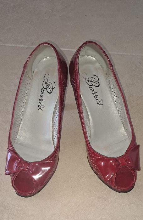 Sapatos de verão tamanho 36