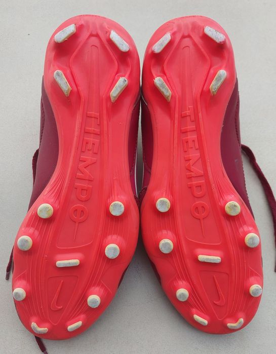 Buty piłkarskie korki Nike, rozmiar 38,5