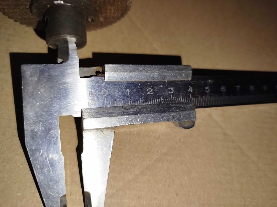 Шестерня  виготовлено х текстолітового матеріала діаметер 55мм