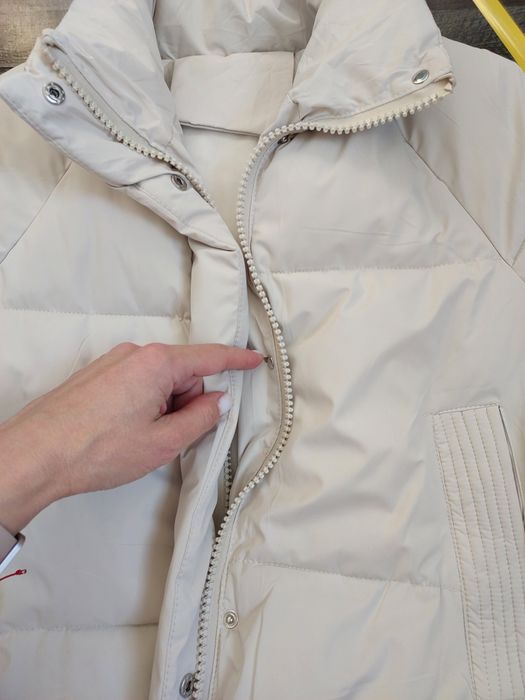 Пуховик вкорочений розмір М стан новго