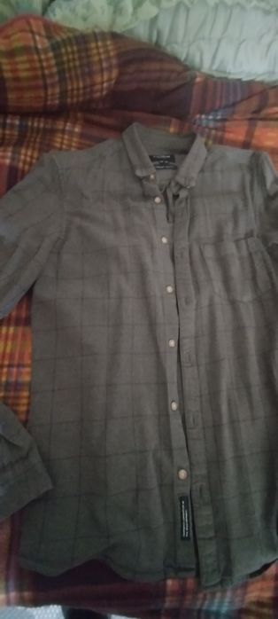 Camisa flanela cinza escuro Pull & Bear tam M