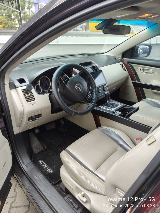 Продам Mazda cx9