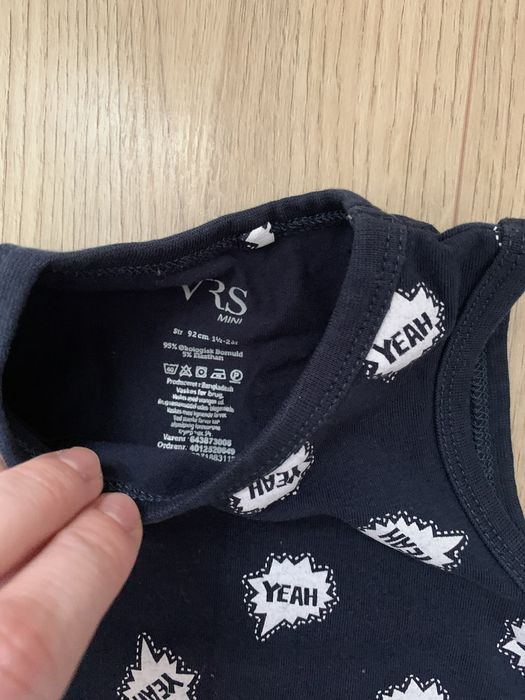 Body dziecięce dla Twojego dziecka bez rękawów r. 92