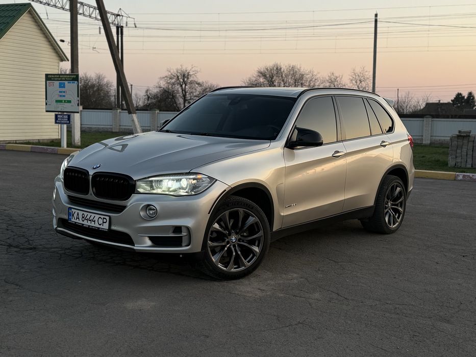 BMW X5 3.0 Бензин