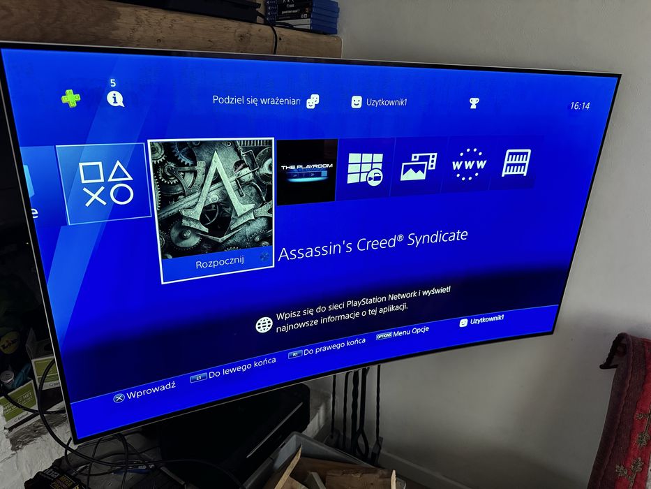 Ps4 pro 1tb/pad/4 gry