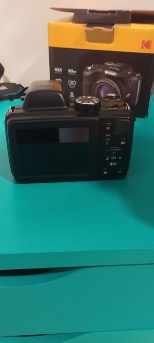 Canon pixpro AZ425