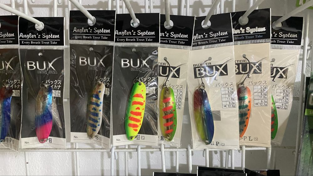 Воблери Strike pro, та блешні angler’z system bux